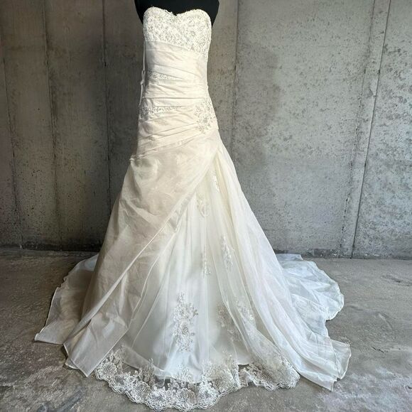 New Forever Yours White‎ Gown sz 8 - Picture 3 of 6